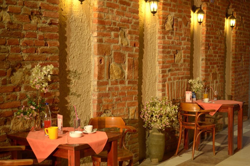 Casa Preturii Hotel Tîrgu Lăpuş Zewnętrze zdjęcie